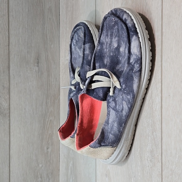 Hey Dude Women Wendy Tie Dye Navy Loafer Slip On Shoes Sz 7 - Picture 1 of 11